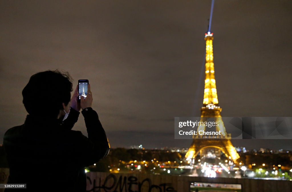 Paris Prepares For A Second Coronavirus National Lockdown