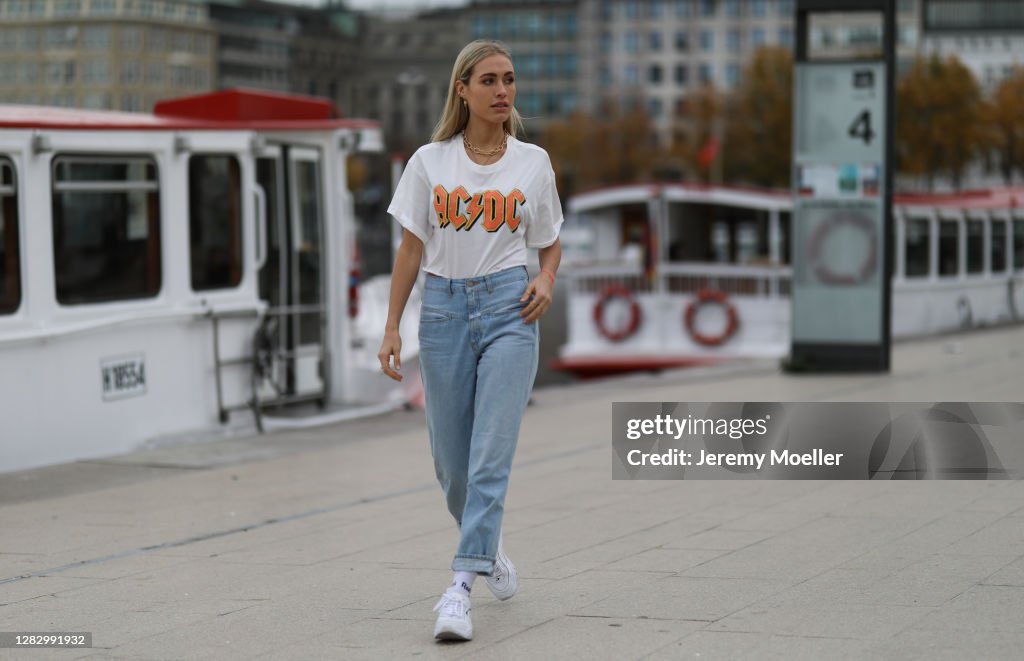 Street Style - Hamburg - October 23, 2020
