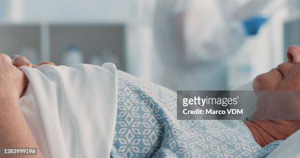 i'm not leaving this bed until i get better - covid death stock pictures, royalty-free photos & images
