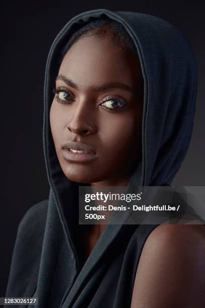 beautiful adult black woman in hood,dour,belgium - dour stock pictures, royalty-free photos & images