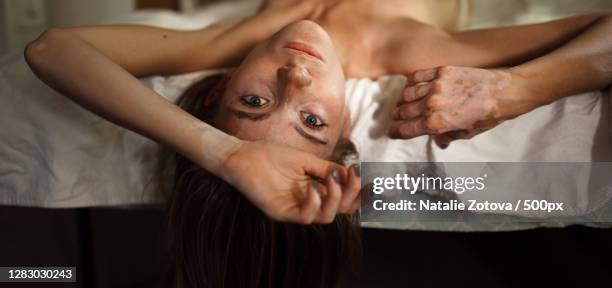 portrait of a beautiful woman with vitiligo pigmentation,st petersburg,russia - mottled skin stockfoto's en -beelden