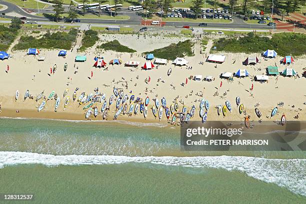 aerial view of beach, wollongong, nsw, australia - wollongong stock pictures, royalty-free photos & images