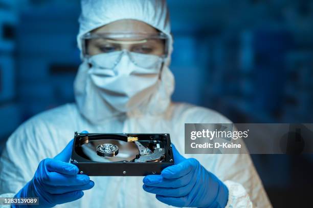 Lab Disk Lab Disk Photos and Premium High Res Pictures - Getty Images
