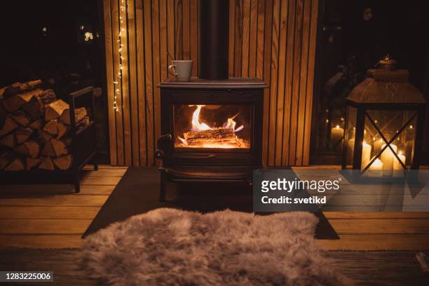 cozy place for rest - fogueira imagens e fotografias de stock