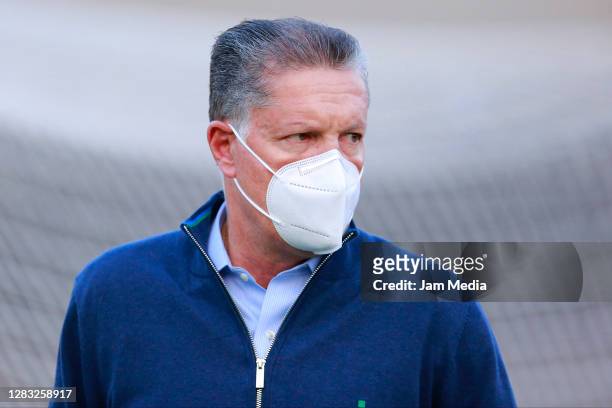 Ricardo Pelaez, sport director of Chivas looks on prior to the 16th round match between Pumas UNAM and Chivas as part of the Torneo Guard1anes 2020...