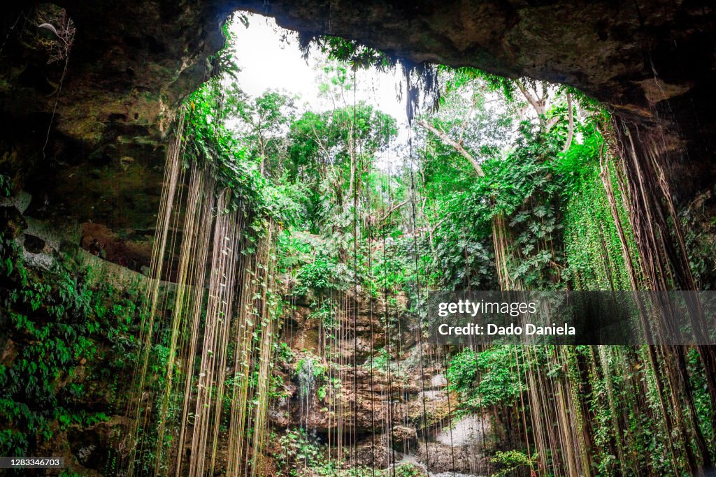 Ik Kil Cenote Yucatan
