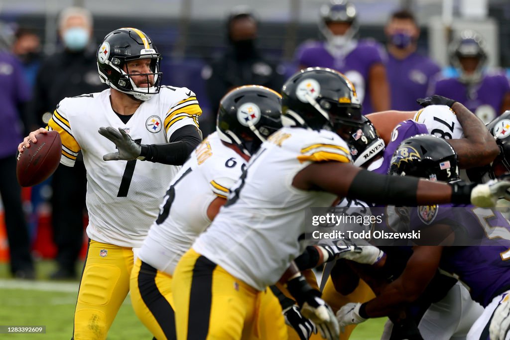 Pittsburgh Steelers v Baltimore Ravens