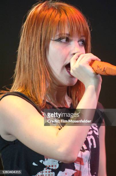 Hayley Williams of Paramore performs at Live 105's Not So Silent Night at Bill Graham Civic Auditorium on December 7, 2007 in San Francisco,...