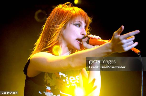 Hayley Williams of Paramore performs at Live 105's Not So Silent Night at Bill Graham Civic Auditorium on December 7, 2007 in San Francisco,...