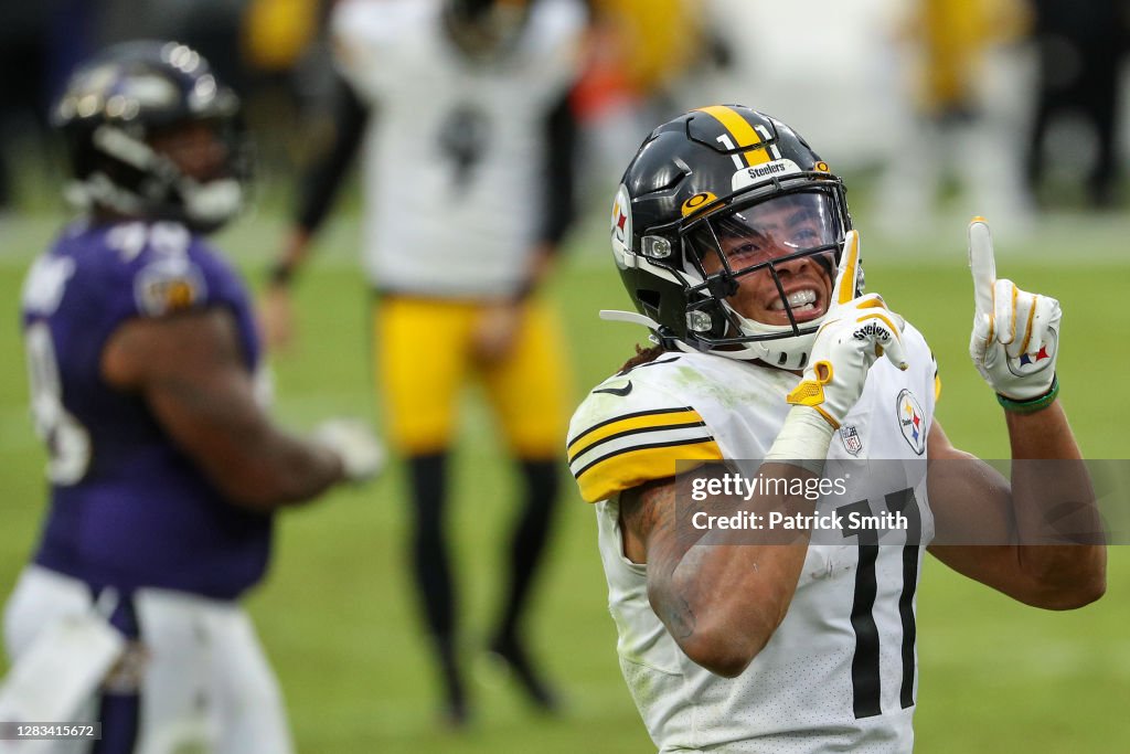 Pittsburgh Steelers v Baltimore Ravens