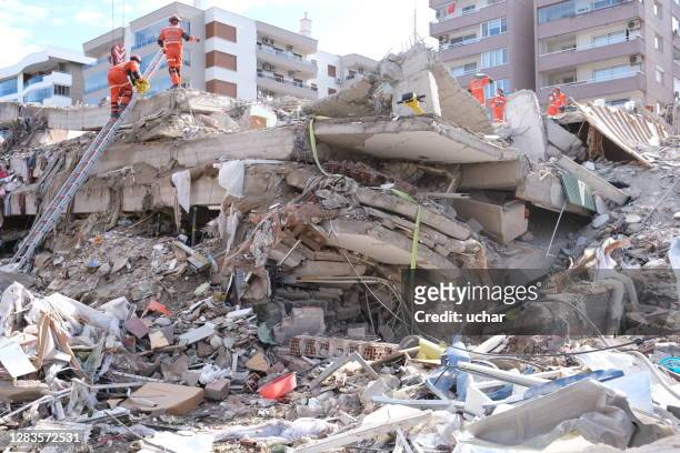 turkey-quake (izmir city) - earthquake stock pictures, royalty-free photos & images