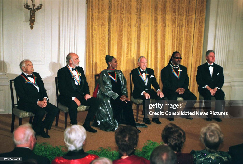 1999 Kennedy Center Honorees At The White House