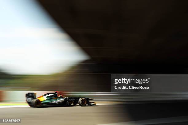 Karun Chandhok of India and Team Lotus during practice for the Japanese Formula One Grand Prix at Suzuka Circuit on October 7, 2011 in Suzuka, Japan.
