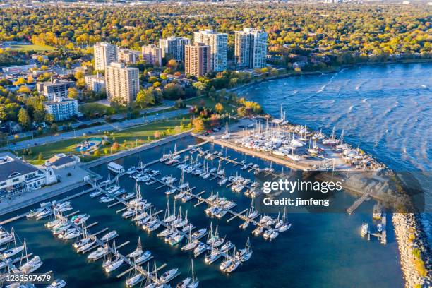 aerial bill hill promenade park at the lakeside of lake ontario, oakville, canada - oakville ontario stock pictures, royalty-free photos & images