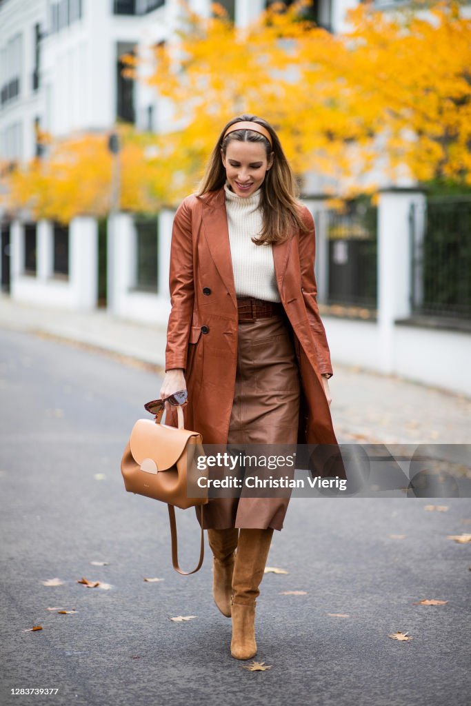 Street Style - Dusseldorf - October 25, 2020