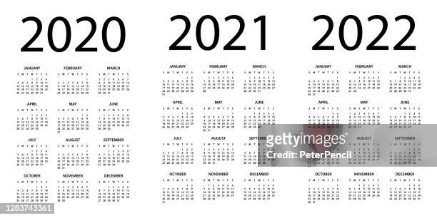 stockillustraties, clipart, cartoons en iconen met kalender 2020 2021 2022 - symple layout illustratie. de week begint op zondag. kalenderset voor 2020 2021 2022 jaar - 2021