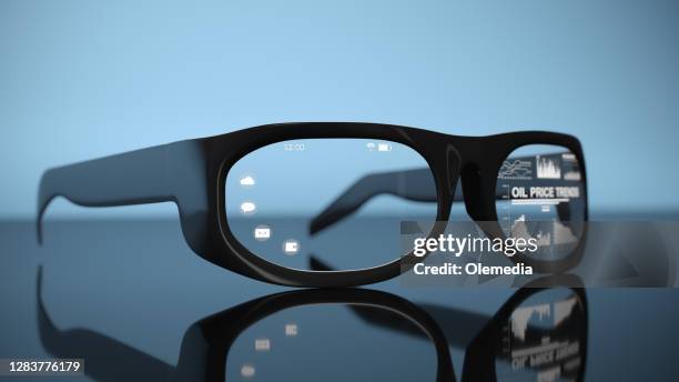 abstract smart glasses - computador utilizável como acessório imagens e fotografias de stock