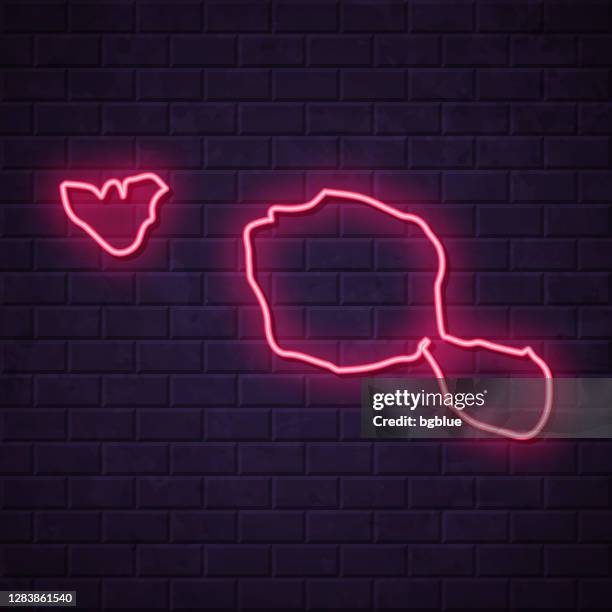 tahiti französisch-polynesien karte - leuchtende neon-zeichen auf ziegelwand hintergrund - tahiti stock-grafiken, -clipart, -cartoons und -symbole