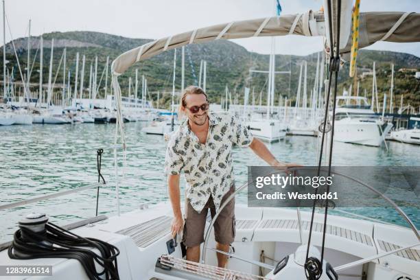 112 Undocking Stock Photos, High-Res Pictures, and Images - Getty Images