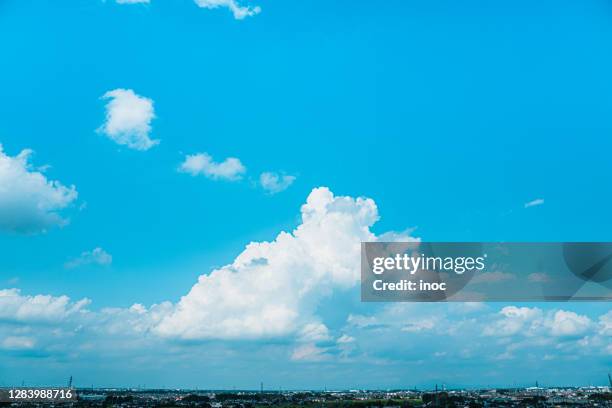 cumulonimbus cloud - cumulonimbus fotografías e imágenes de stock