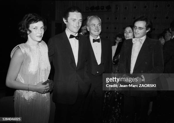 équipe du film "Quartet" du réalisateur américain James Ivory en compagnie de ses acteurs l'actrice anglaise Maggie Smith, l'acteur britannique Alan...