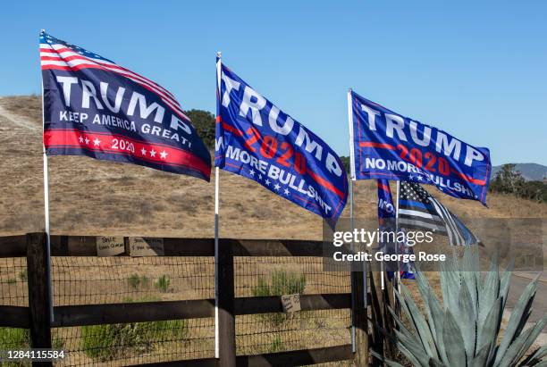 Real Ranch Flag 1,388 Trump Santa Stock Photos, High-Res Pictures, and Images - Getty ...