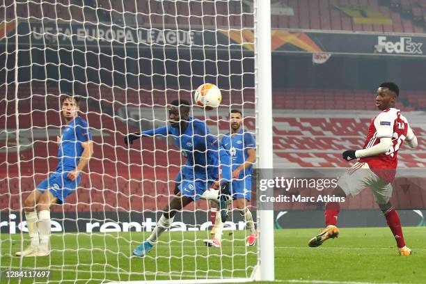 Sheriff Sinyan of Molde FK scores an own goal, Arsenal's second goal during the UEFA Europa League Group B stage match between Arsenal FC and Molde...