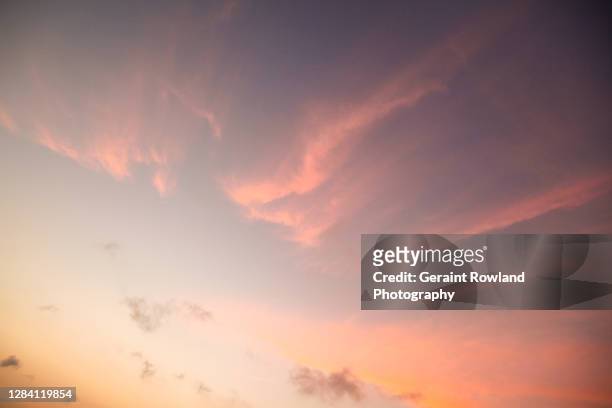 pink sky at night - romantic sky stock pictures, royalty-free photos & images