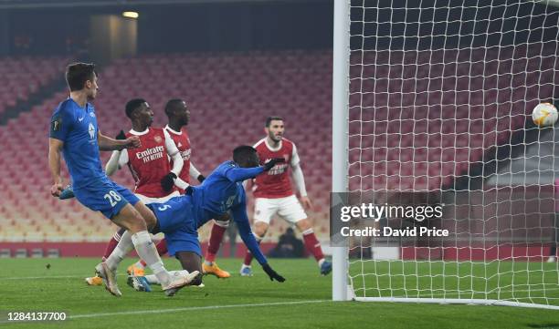 Sheriff Sinyan scores Moldes 2nd own goal during the UEFA Europa League Group B stage match between Arsenal FC and Molde FK at Emirates Stadium on...
