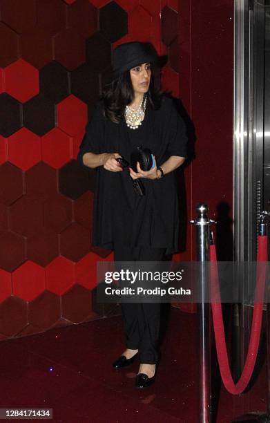 Sunita Kapoor attends the Shabana Azmi's birthday celebration on September 18, 2010 in Mumbai, India