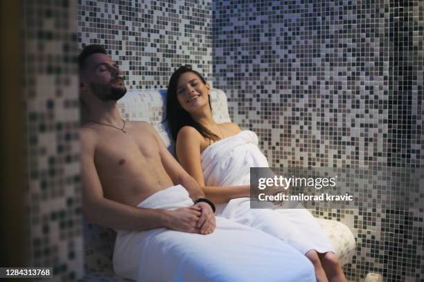 sauna - turkish bath photos et images de collection