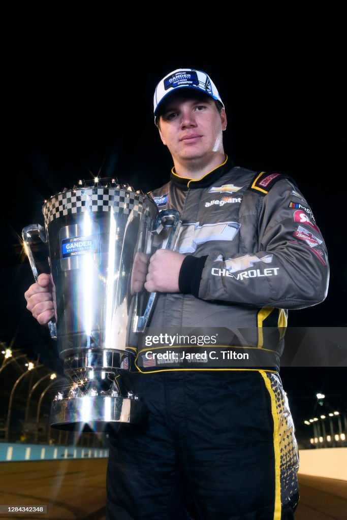 NASCAR Gander RV & Outdoors Truck Series Lucas Oil 150