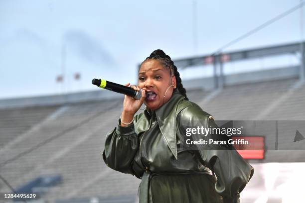 Mia Mateo Rapper Mia (Rapper) Photos and Premium High Res Pictures - Getty Images