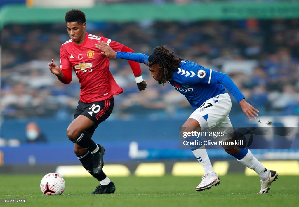 Everton v Manchester United - Premier League