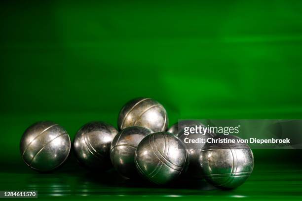 used old silver boule balls - boule noel stock-fotos und bilder