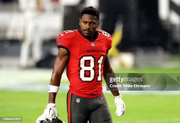 Antonio Brown of the Tampa Bay Buccaneers looks on before the game against the New Orleans Saints at Raymond James Stadium on November 08, 2020 in...