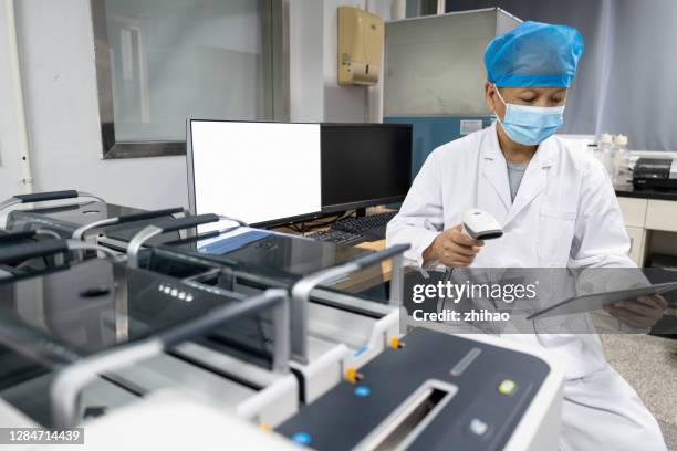 Code Scanner Hospital Barcode Scanner Hospital Photos and Premium High Res Pictures - Getty ...