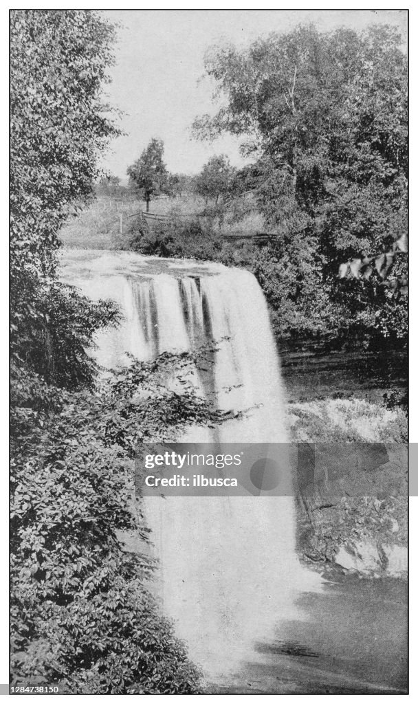 Antique black and white photo of the United States: Minnehaha falls