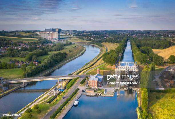 belgium,hainautprovince, aerial view of historical boat lift on canalducentre withstrepy-thieulift in background - hainaut imagens e fotografias de stock