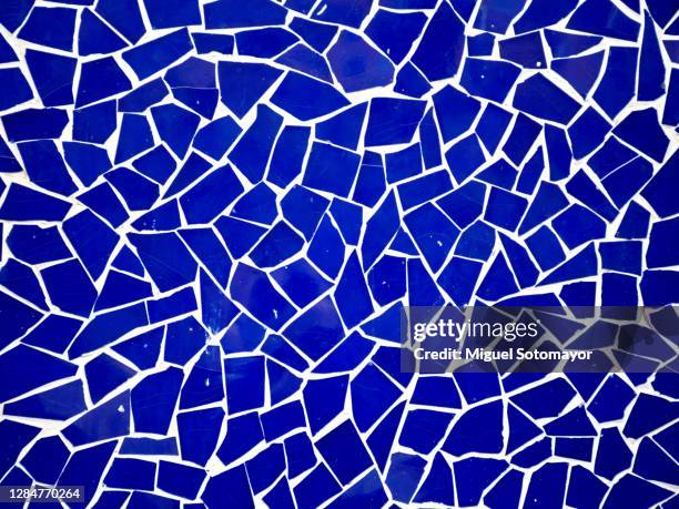 blue tile mosaic - mosaic stock-fotos und bilder