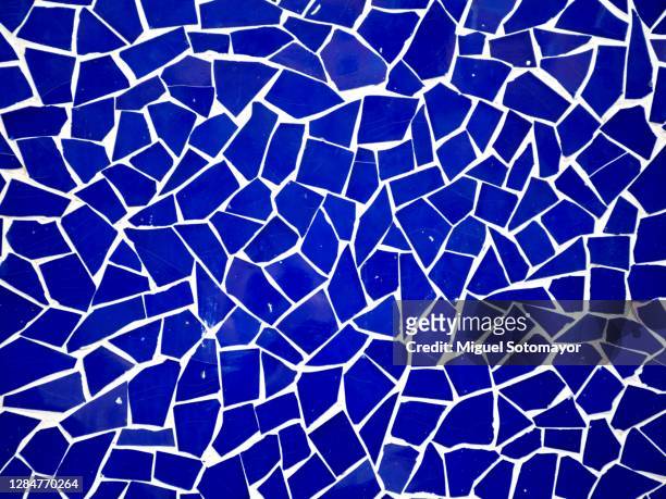 blue tile mosaic - mosaic tiles stock pictures, royalty-free photos & images