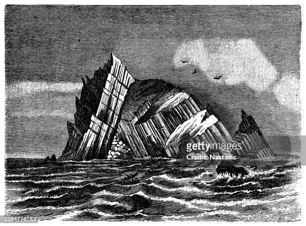 the old red sandstone is an assemblage of rocks in the north atlantic region largely of devonian age. it extends in the east across great britain, ireland and norway, and in the west along the northeastern seaboard of north america - isle of staffa stock illustrations
