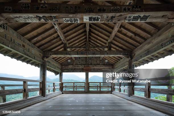 godaido of risyaku-ji temple - dojo temple stock pictures, royalty-free photos & images