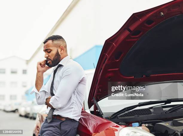 i've been holding on the line for an hour already - acidente de carro imagens e fotografias de stock