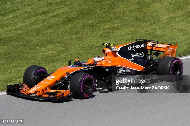 Stoffel Vandoorne, pilote automobile belge, au volant de la McLaren MCL32 lors de la 3e séance d'essais libres du Grand-Prix du Canada, sur le...