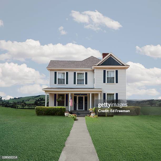 classic turn of the century american  house - rural house stock pictures, royalty-free photos & images