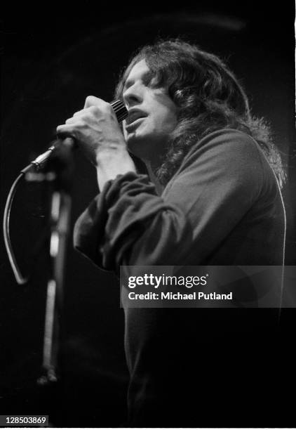 Jon Anderson of Yes performs on stage at the Camden Festival, The Roundhouse, London 25th April 1971.