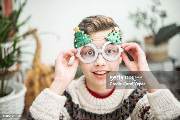 20 Googly Eye Glasses Stock Photos, High-Res Pictures, and Images - Getty  Images