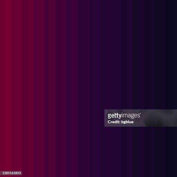 lila abstrakter farbverlaufshintergrund in vertikale farblinien zerlegt - magenta stock-grafiken, -clipart, -cartoons und -symbole