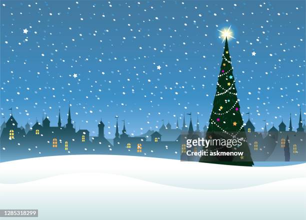 weihnachtsbaum und stadtbild - im freien stock-grafiken, -clipart, -cartoons und -symbole